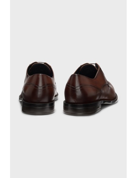 Tirenna Uomo Abbigliamento: Boss scarpe Derby in pelle marrone